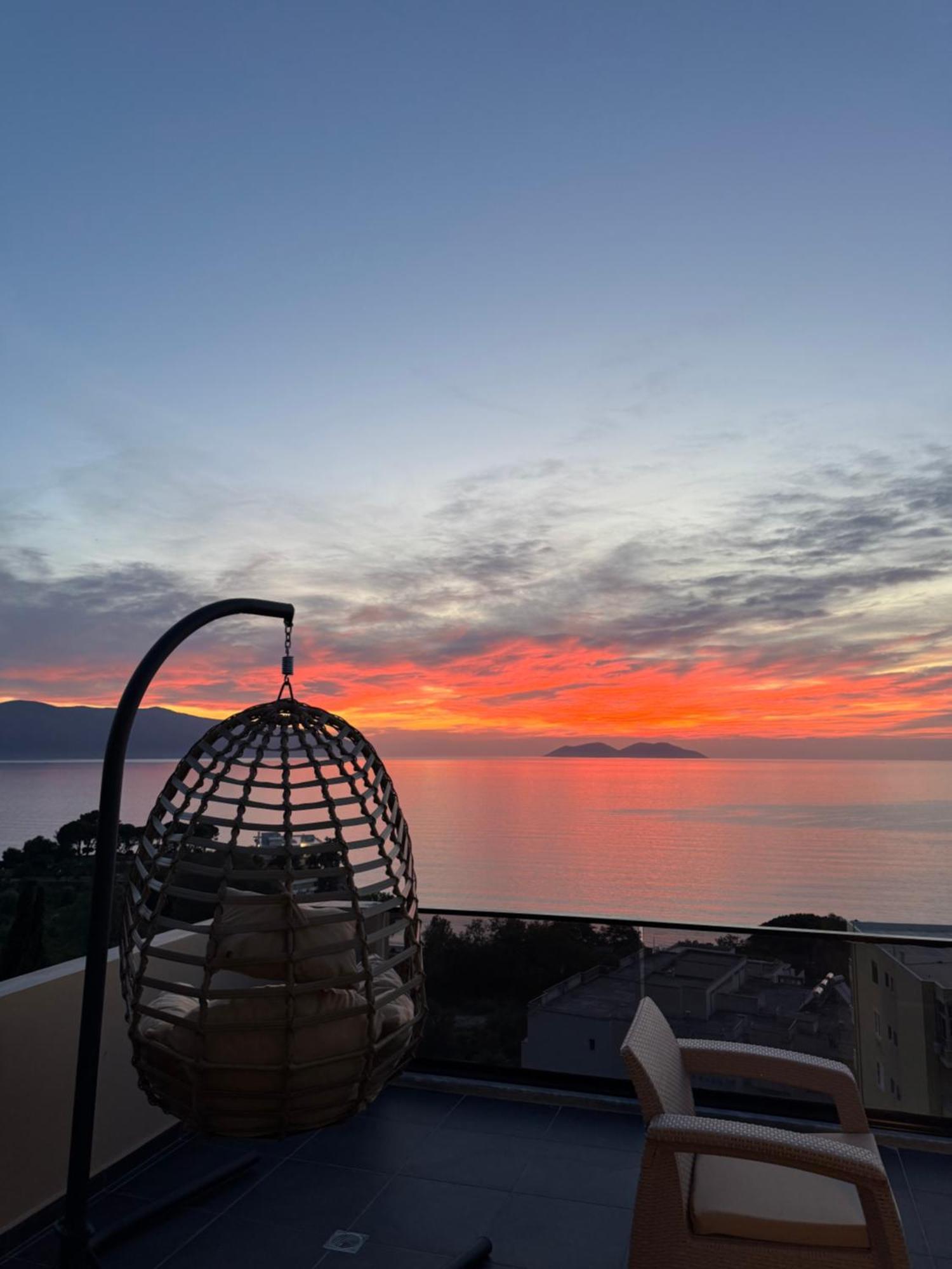 Aloha And Vlorë